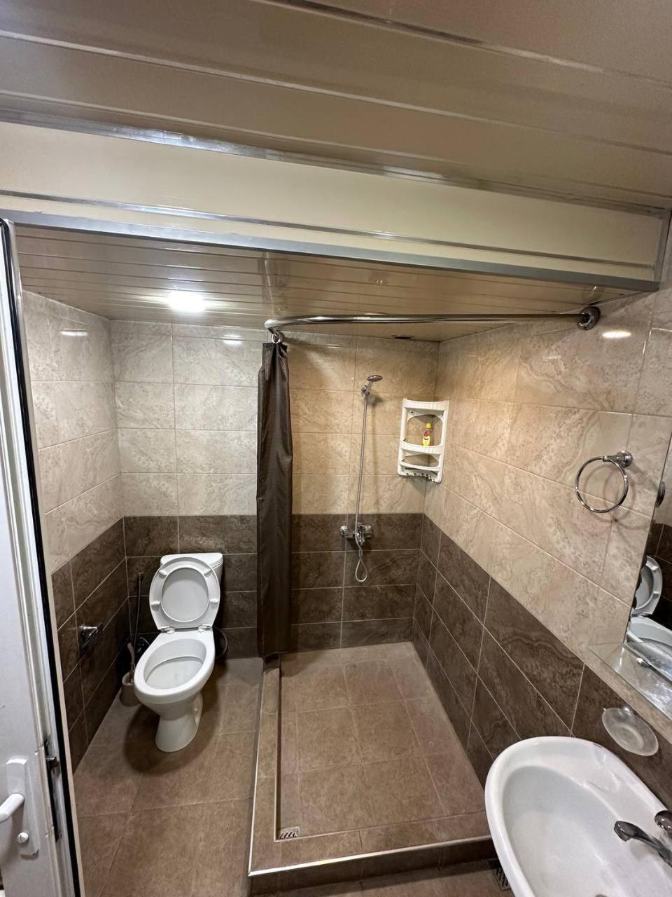 Apartamento Ghazaryan Ereván Exterior foto